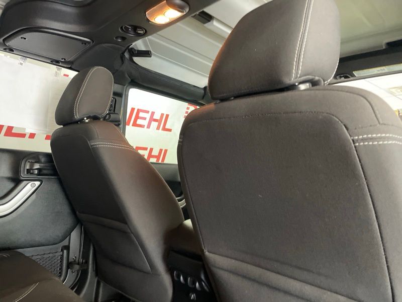 Used 2017 Jeep Wrangler SUV