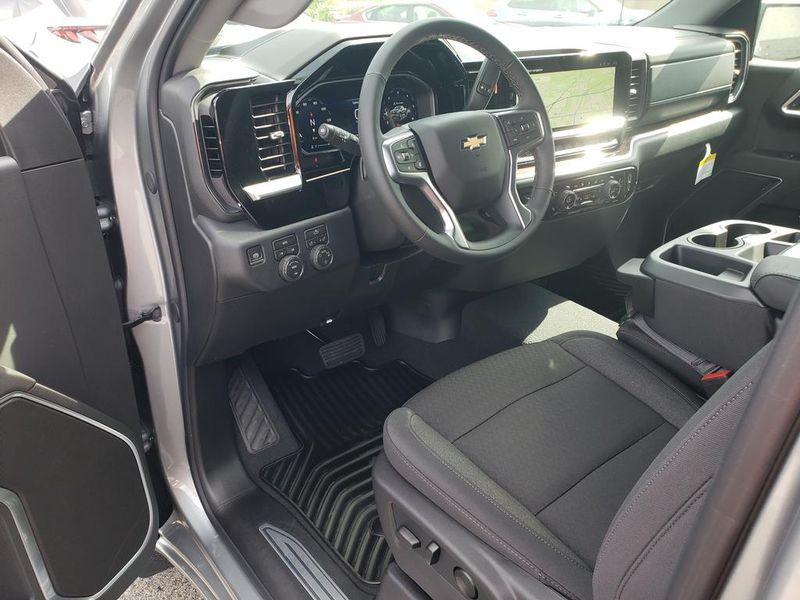 New 2026 Chevrolet Silverado 1500 Truck