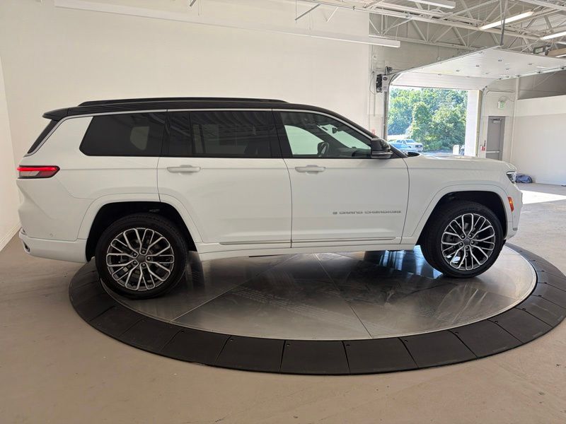 Used 2025 Jeep Grand Cherokee L SUV