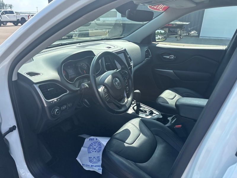 Used 2021 Jeep Cherokee SUV