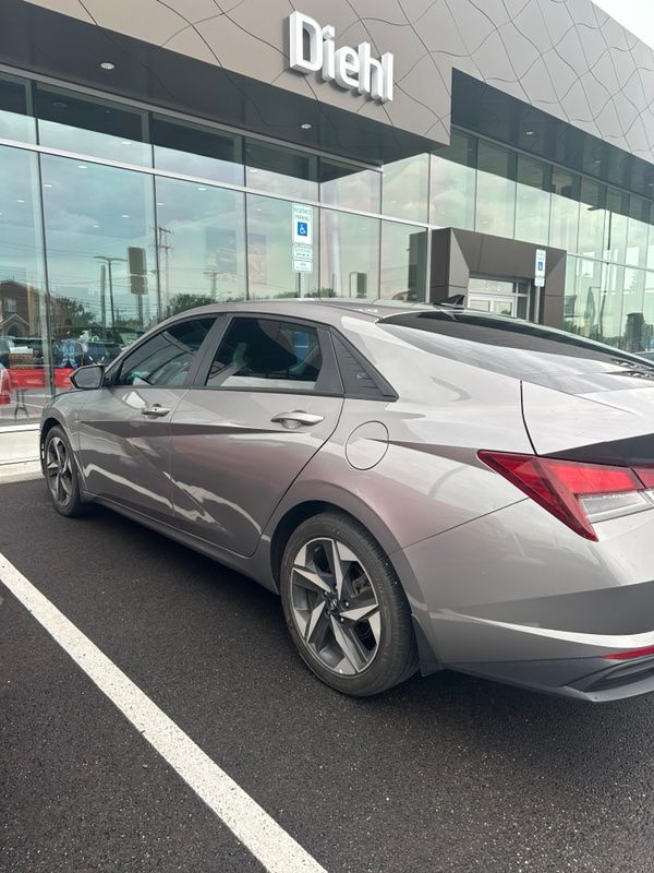 Used 2023 Hyundai Elantra Sedan