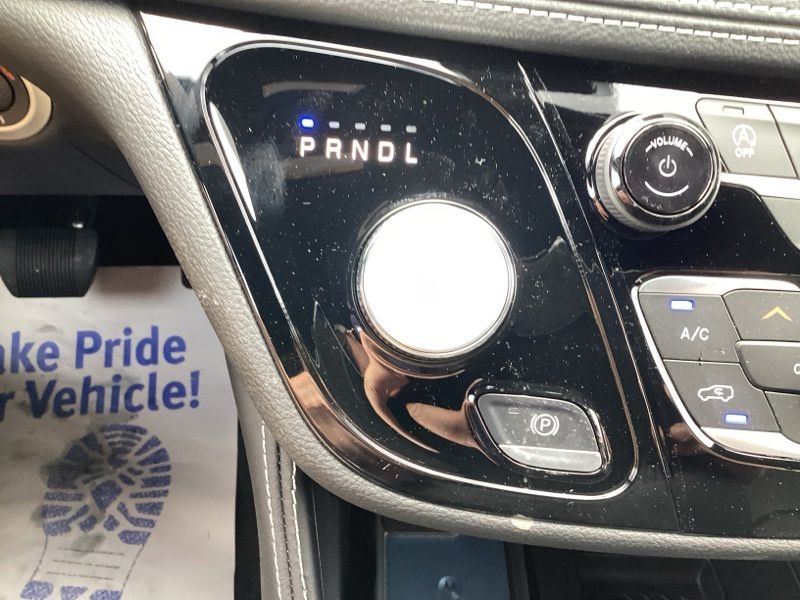 New 2027 Chrysler Pacifica Van