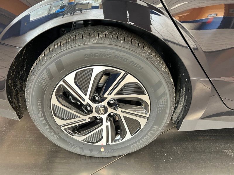 New 2026 Hyundai Sonata Hybrid Sedan