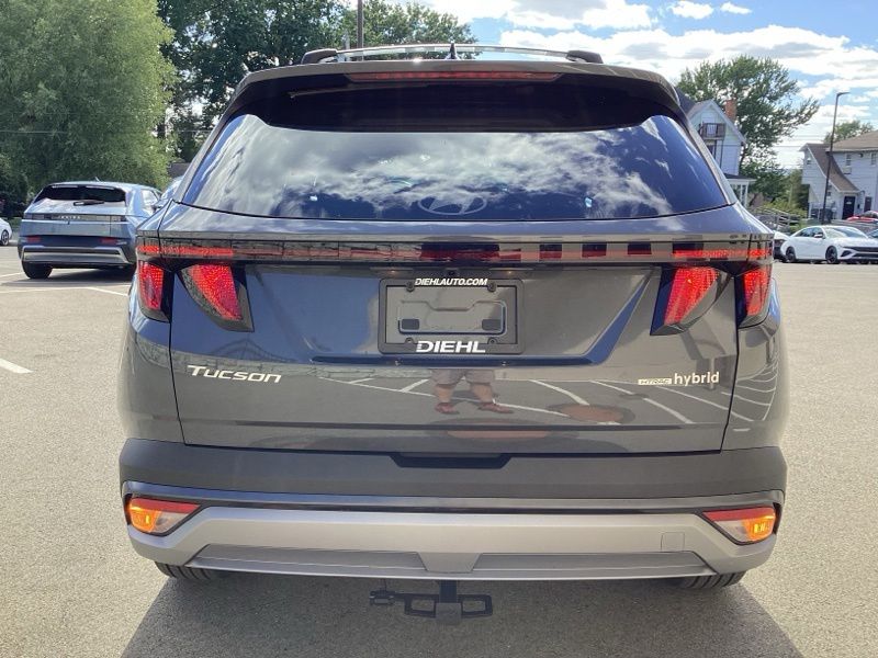 New 2026 Hyundai Tucson Hybrid SUV