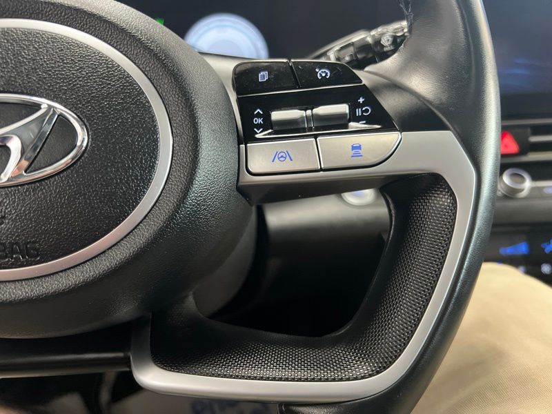 Used 2023 Hyundai Elantra Hybrid Sedan