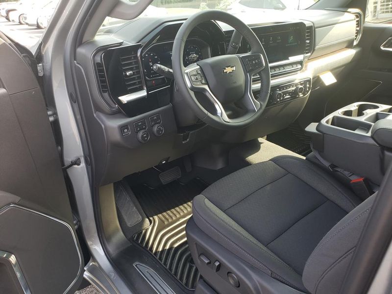 New 2026 Chevrolet Silverado 1500 Truck