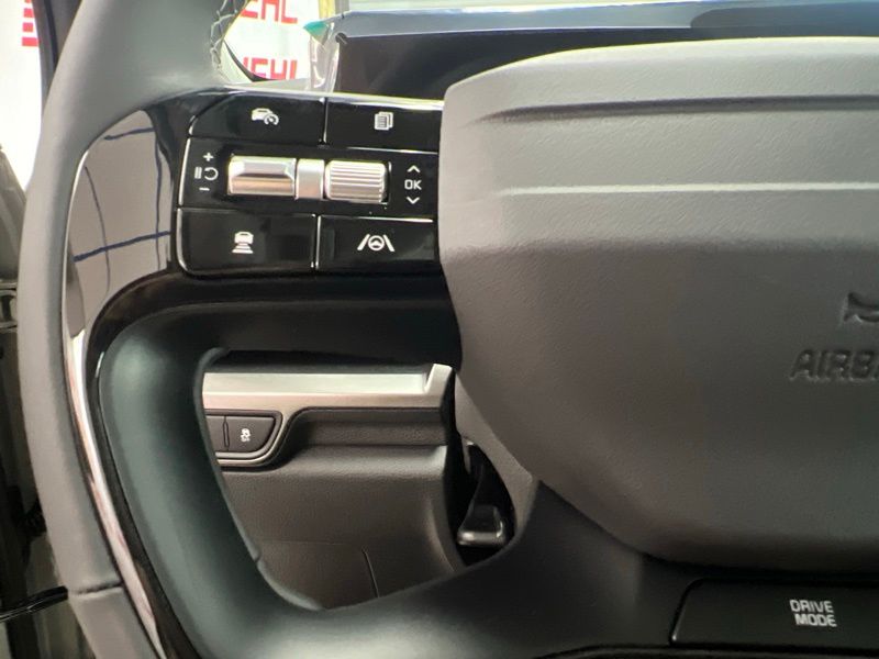 New 2027 Kia Carnival MPV Van