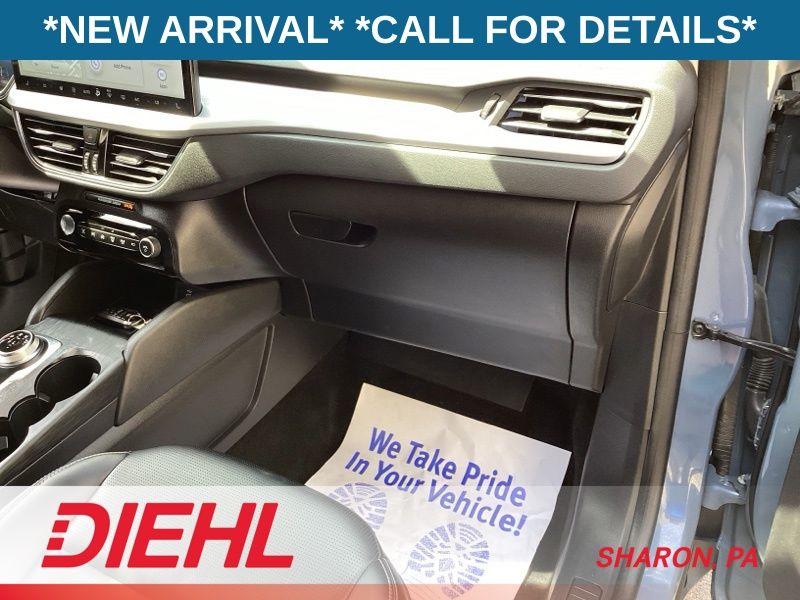 Used 2024 Ford Escape SUV