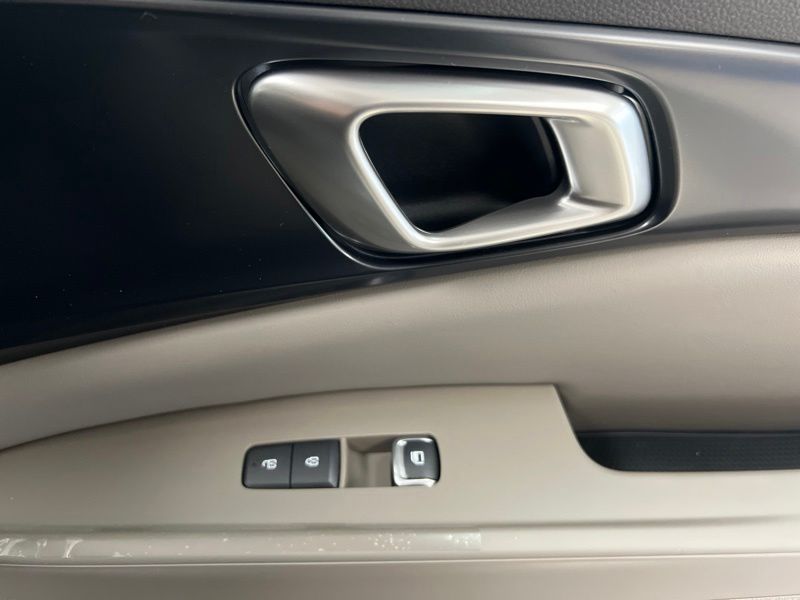 New 2027 Kia Carnival MPV Van