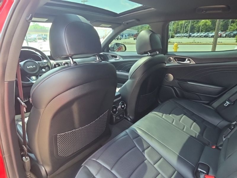 Used 2023 Kia Stinger Sedan