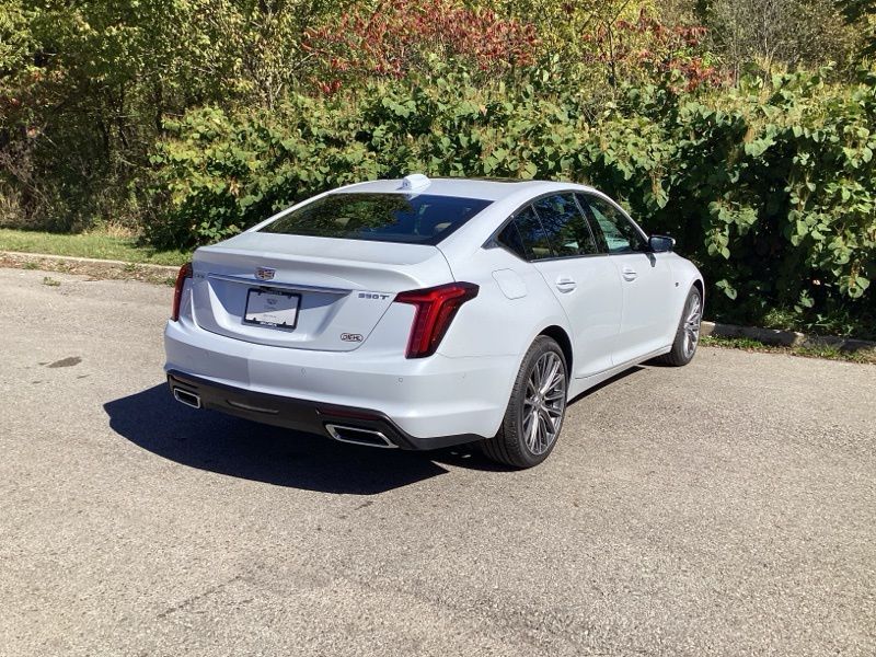 New 2026 Cadillac CT5 Sedan