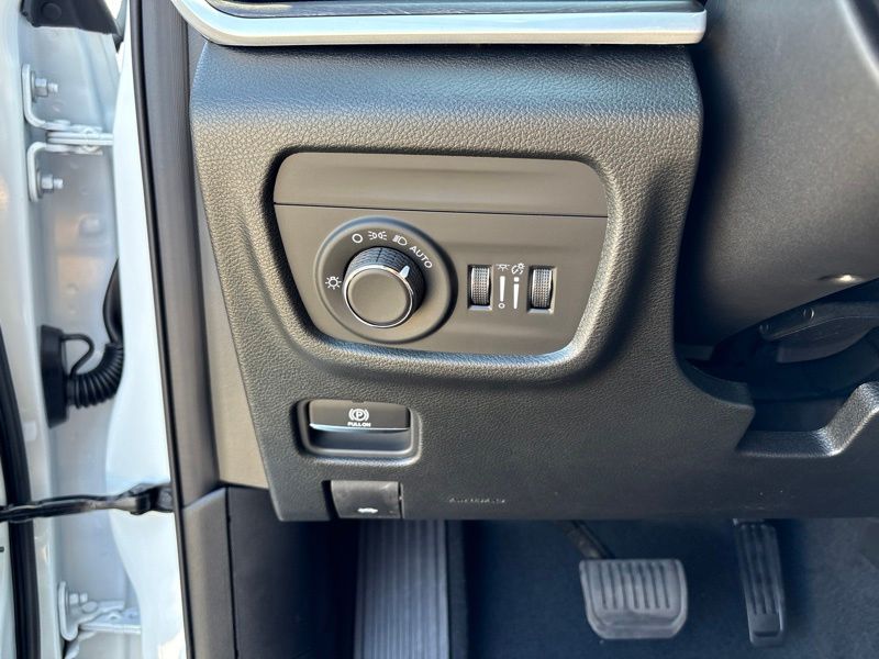 New 2026 Jeep Grand Cherokee SUV