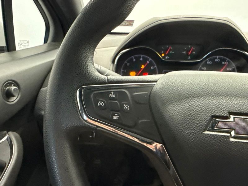Used 2019 Chevrolet Cruze Hatchback