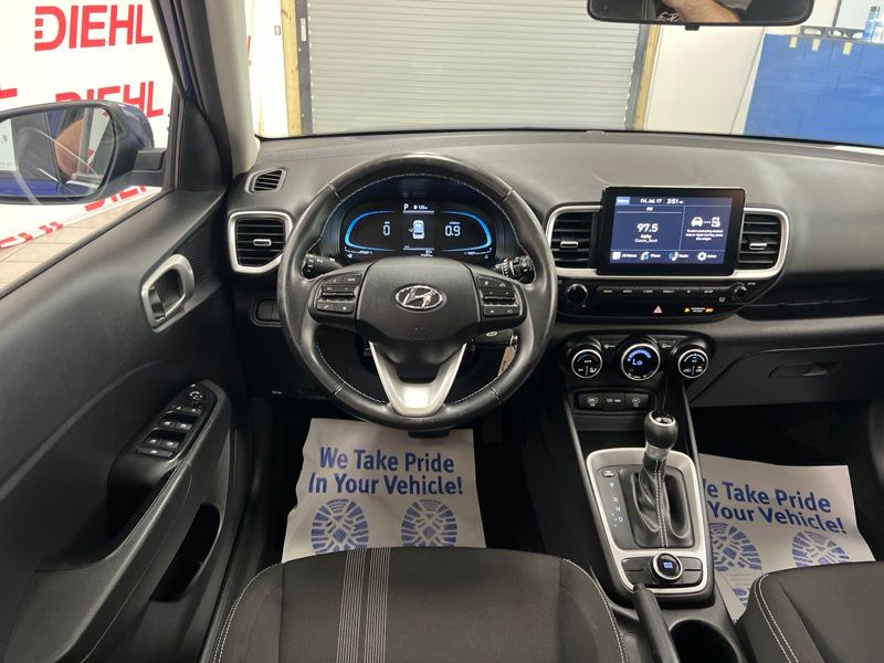 Used 2023 Hyundai Venue SUV