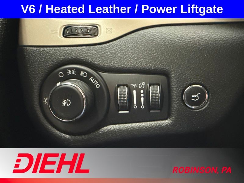 Used 2018 Jeep Cherokee SUV