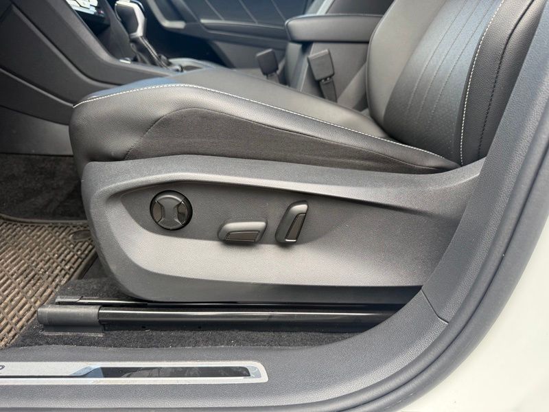 Used 2023 Volkswagen Tiguan SUV