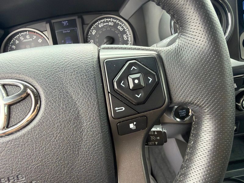 Used 2016 Toyota Tacoma Truck