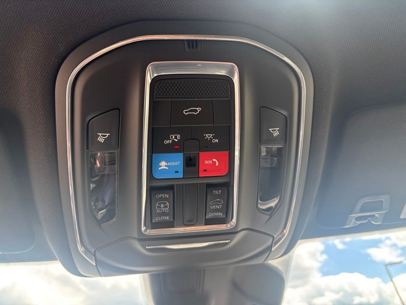New 2026 Jeep Grand Cherokee SUV