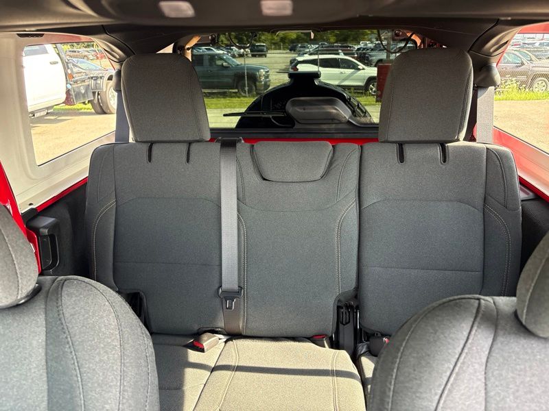 Used 2024 Jeep Wrangler SUV