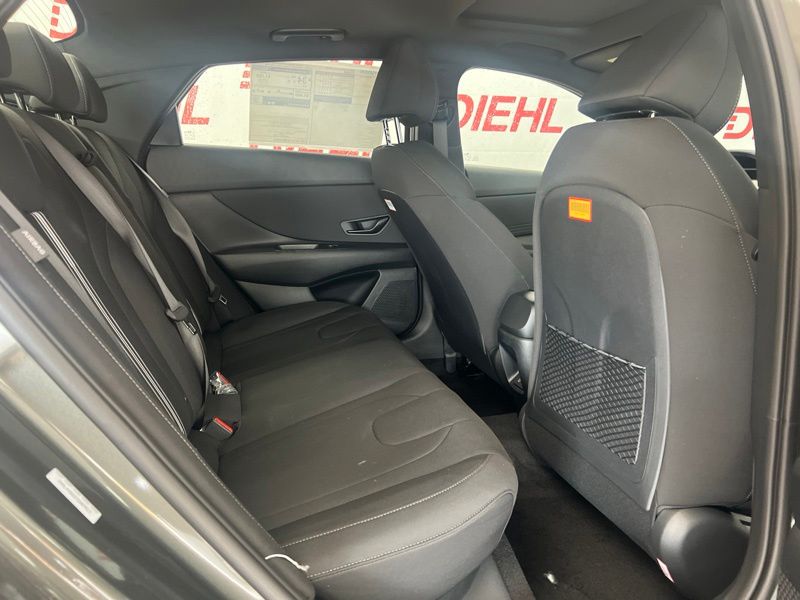 New 2026 Hyundai Elantra Sedan