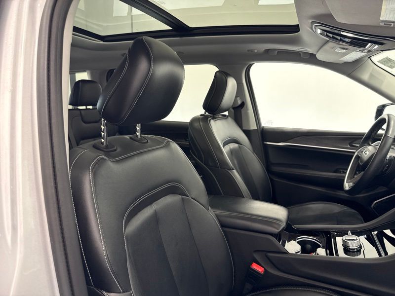 Used 2021 Jeep Grand Cherokee L SUV