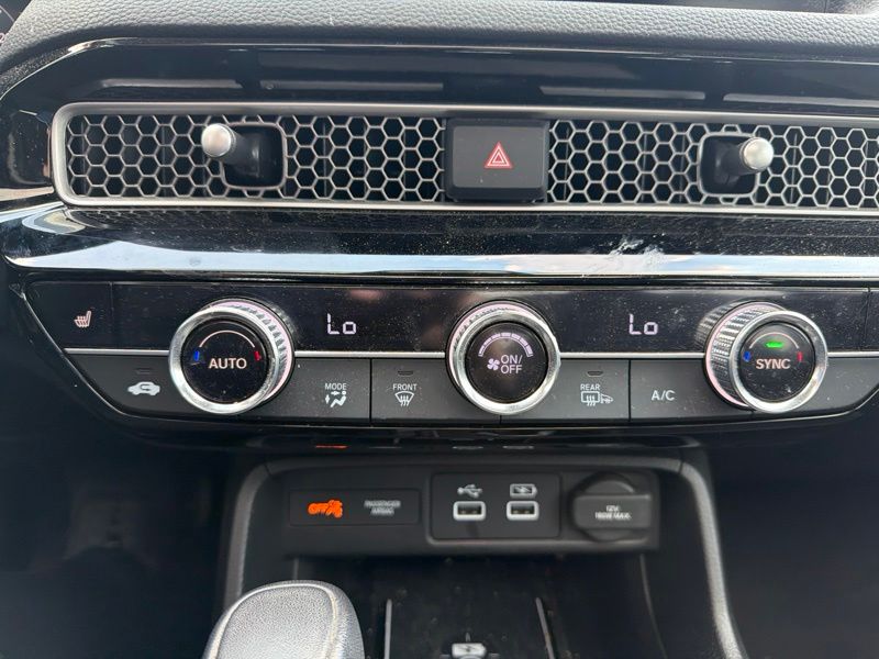 2024 Honda Civic Touring - Photo 15