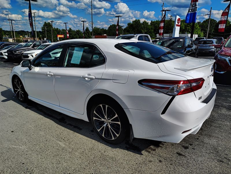 Used 2020 Toyota Camry Sedan