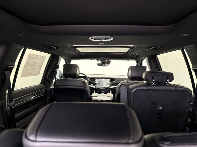 New 2026 Jeep Grand Wagoneer SUV