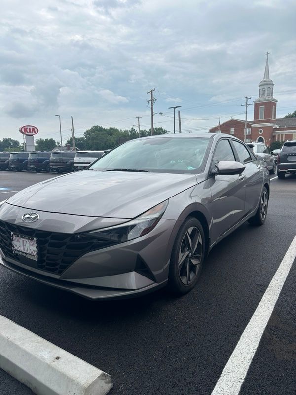 Used 2023 Hyundai Elantra Sedan