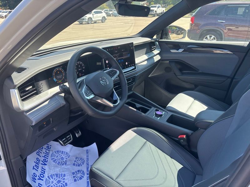 New 2026 Volkswagen Tiguan SUV