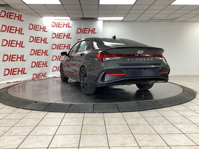 New 2026 Hyundai Elantra Sedan