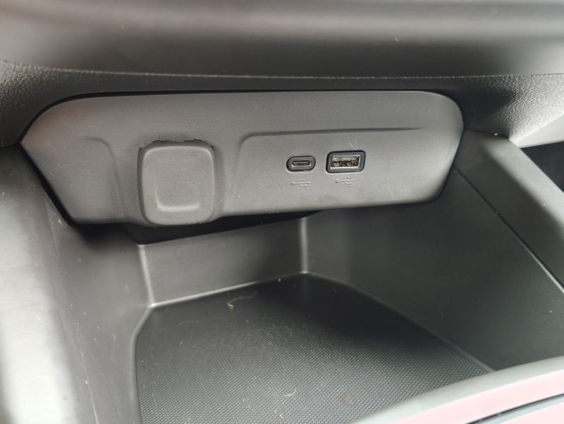 Used 2024 Chevrolet Trax SUV