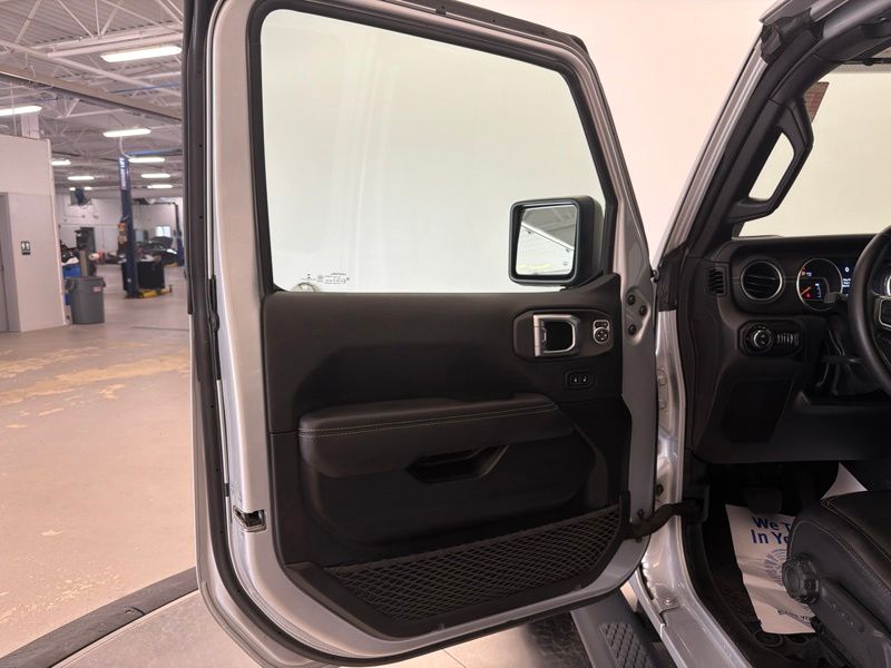 Used 2022 Jeep Gladiator Truck
