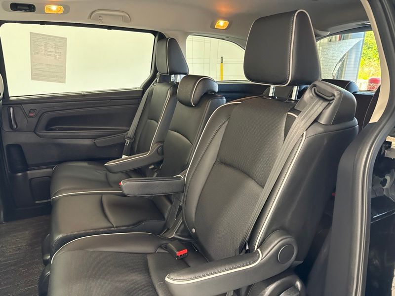 Used 2025 Honda Odyssey Van
