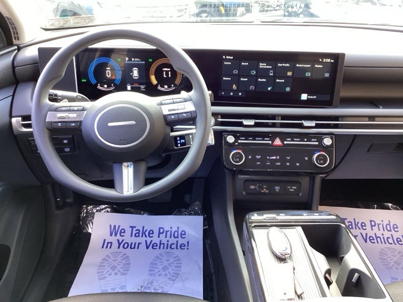 New 2026 Hyundai Tucson Hybrid SUV
