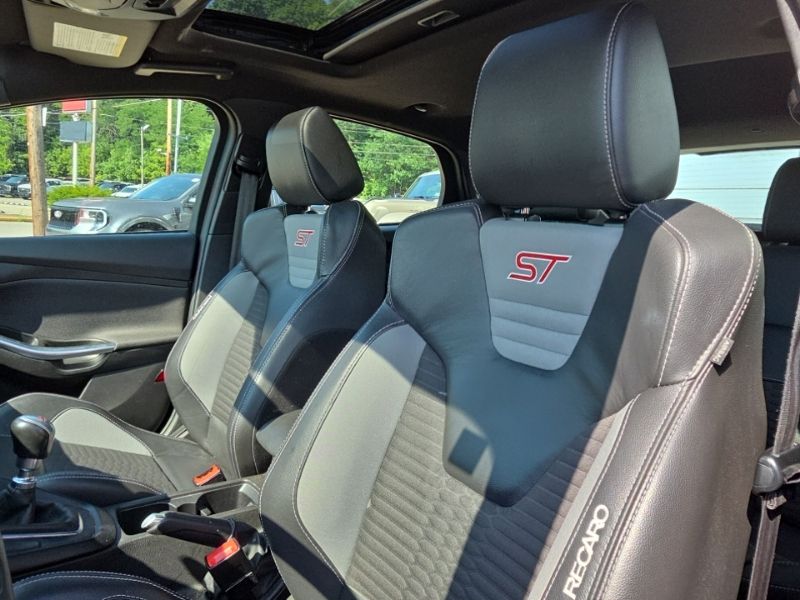 Used 2017 Ford Focus Hatchback
