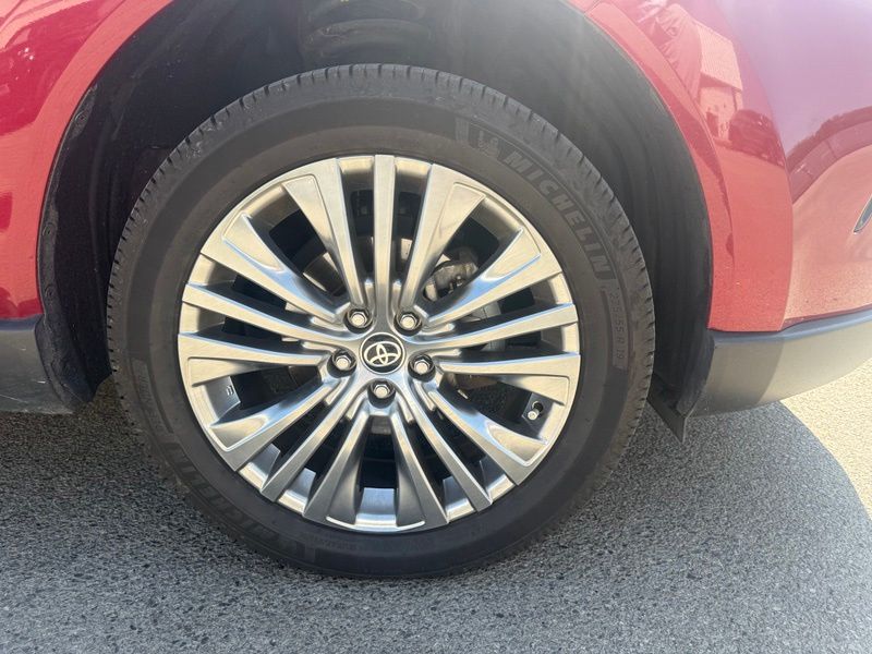 Used 2021 Toyota Venza SUV
