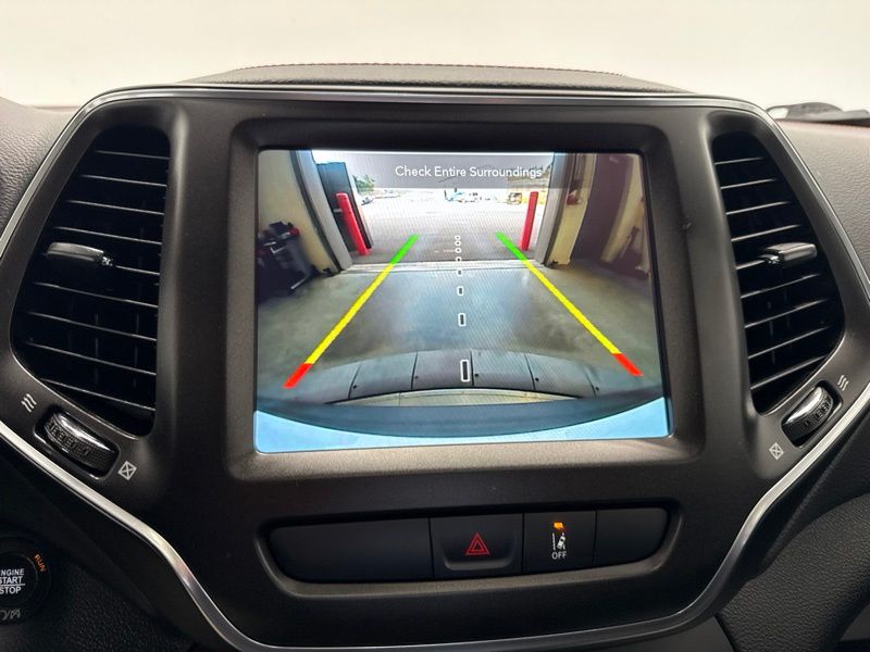 Used 2022 Jeep Cherokee SUV