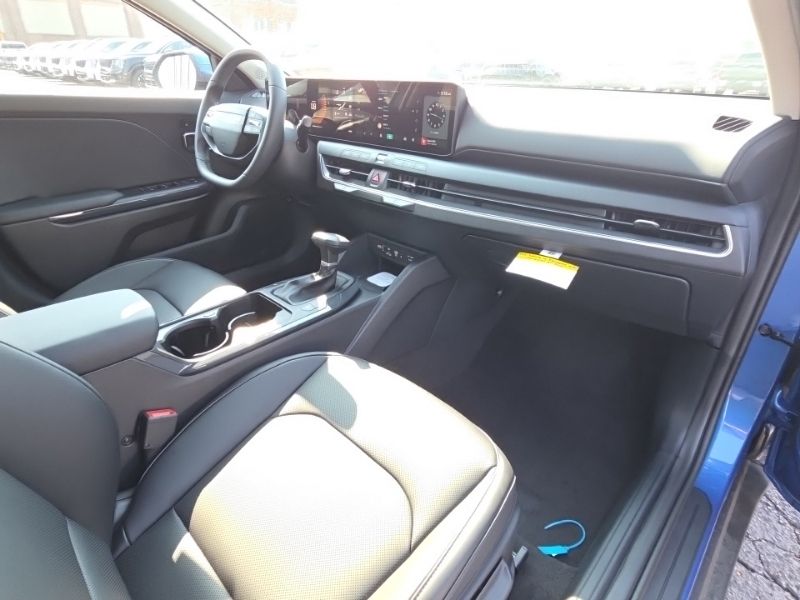 New 2026 Kia K4 Hatchback Hatchback