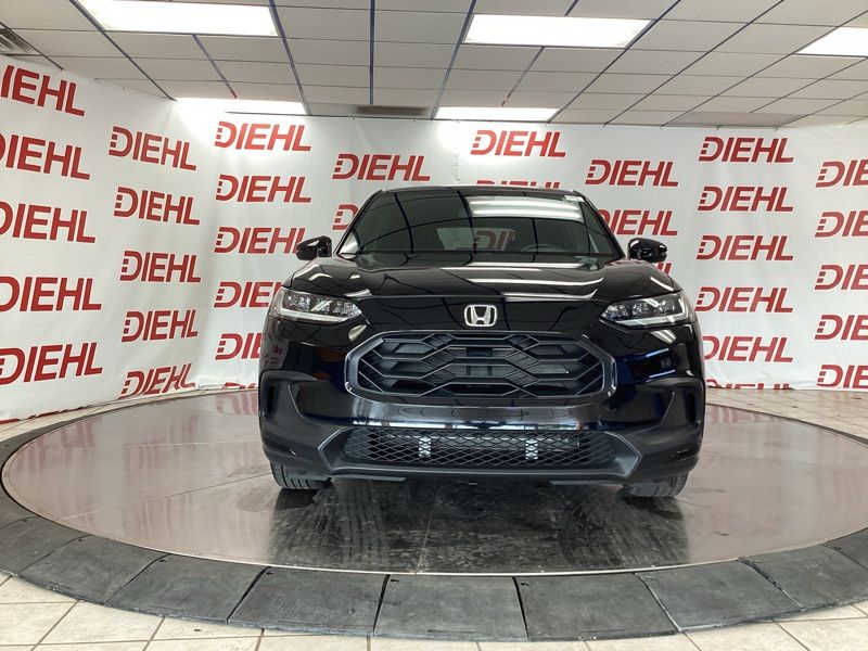 Used 2025 Honda HR-V SUV