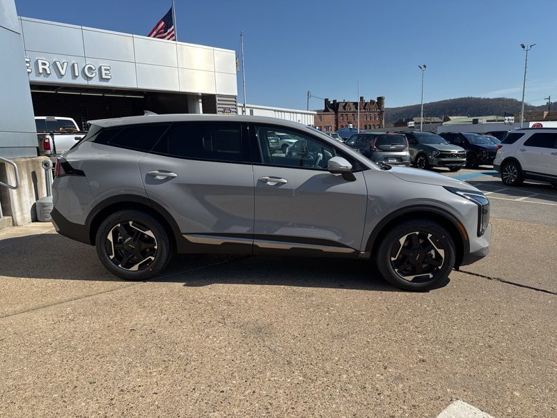 New 2026 Kia Sportage Hybrid SUV