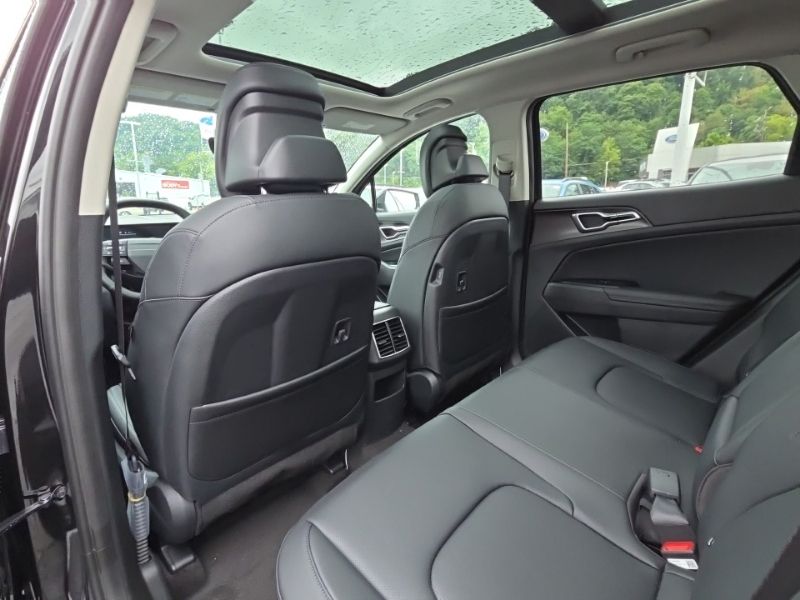 New 2027 Kia Sportage Hybrid SUV