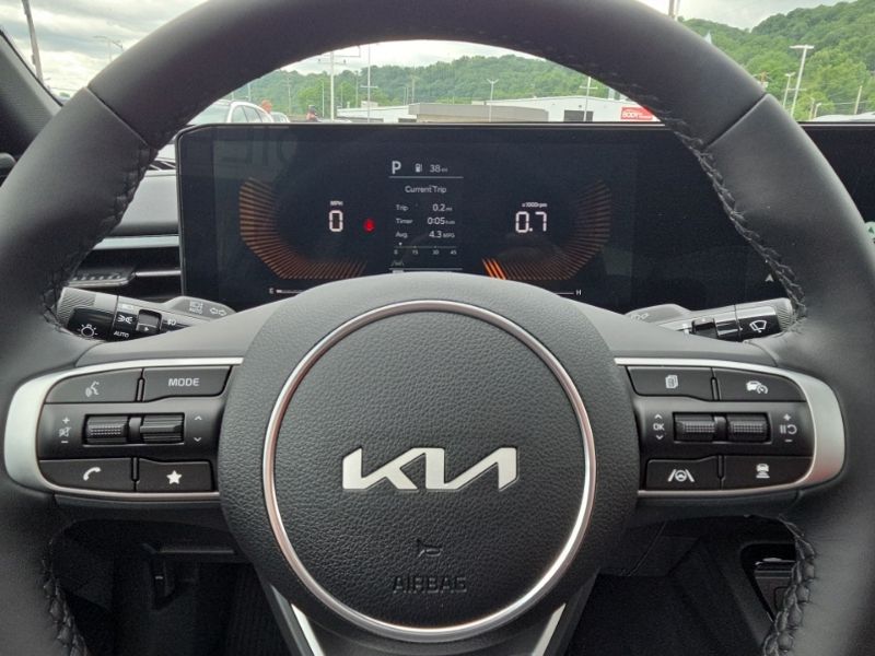 New 2026 Kia K5 Sedan
