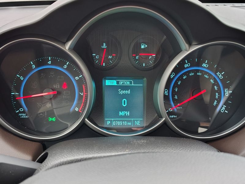 Used 2015 Chevrolet Cruze Sedan