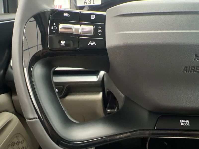 New 2027 Kia Carnival MPV Van