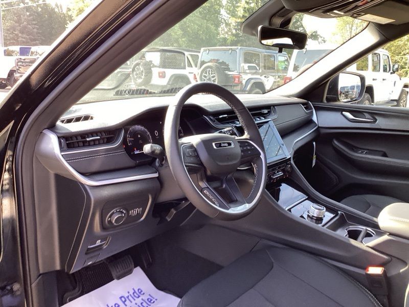 2025 Jeep Grand Cherokee L Laredo - Photo 27