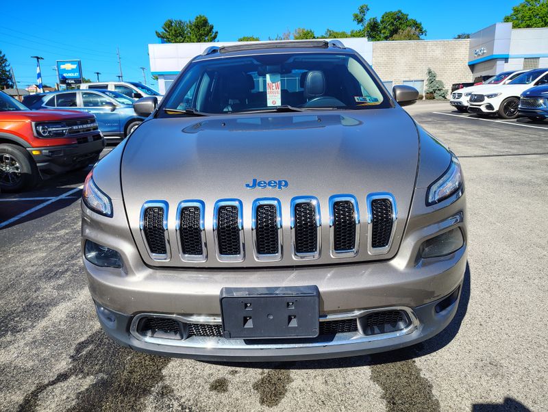 Used 2016 Jeep Cherokee SUV