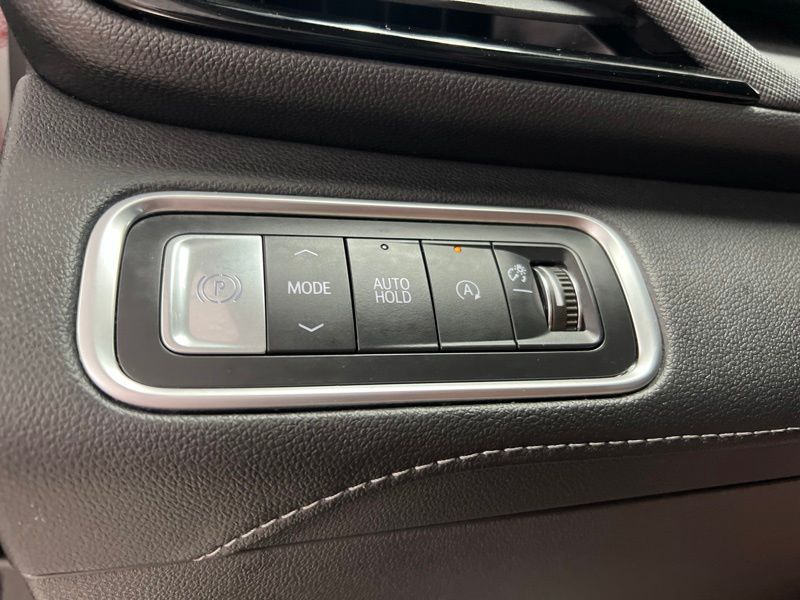 Used 2025 Buick Enclave SUV