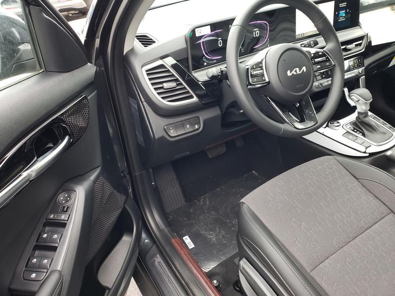 New 2026 Kia Seltos SUV