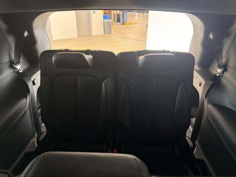 Used 2024 Jeep Grand Cherokee L SUV